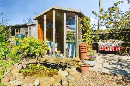 3 bedroom Detached house for sale in Main Street, Bushby, LE7