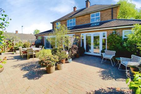 3 bedroom Detached house for sale in Main Street, Bushby, LE7