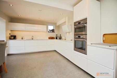 3 bedroom Detached house for sale in Main Street, Bushby, LE7