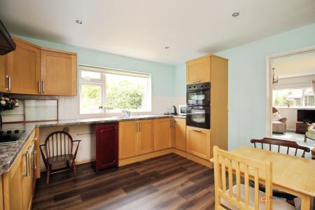 4 bedroom Detached bungalow for sale in Eastmere Road, Wigston, LE18