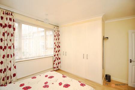 4 bedroom Detached bungalow for sale in Eastmere Road, Wigston, LE18