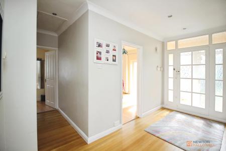4 bedroom Detached bungalow for sale in Eastmere Road, Wigston, LE18