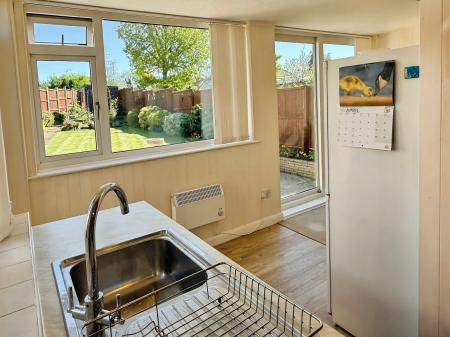 3 bedroom Semi-detached house for sale in Seagrave Drive, Oadby, LE2