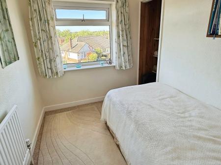 3 bedroom Semi-detached house for sale in Seagrave Drive, Oadby, LE2