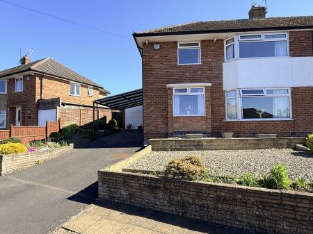 Seagrave Drive, Oadby, LE2