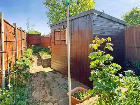 3 bedroom Semi-detached house for sale in Seagrave Drive, Oadby, LE2