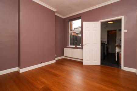 2 bedroom Terraced House to let in Clifton Rd, Leicester, LE2