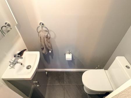 2 bedroom Terraced House to let in Clifton Rd, Leicester, LE2