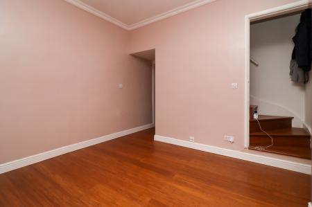 2 bedroom Terraced House to let in Clifton Rd, Leicester, LE2
