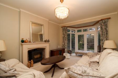 3 bedroom Detached house for sale in Fulbeck Avenue, Evington, Leicester, LE5