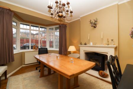 3 bedroom Detached house for sale in Fulbeck Avenue, Evington, Leicester, LE5
