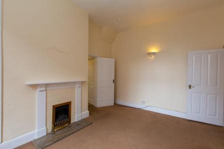 1 bedroom Flat to let in St James Terrace, Leicester, LE2