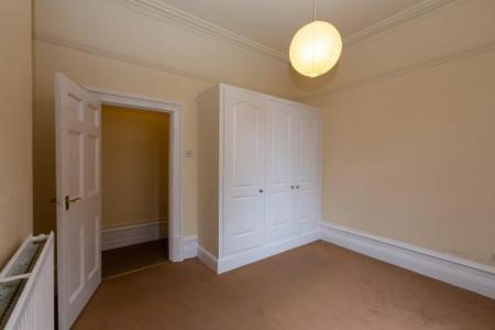 1 bedroom Flat to let in St James Terrace, Leicester, LE2