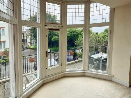 1 bedroom Apartment for sale in Honeywell Road, Oadby, LE2
