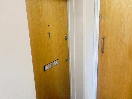 2 bedroom Apartment for sale in Kepwick Road, Hamilton, LE5