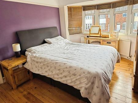 3 bedroom Town house for sale in Lymington Road, Scraptoft, Leicester, LE5