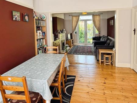 3 bedroom Town house for sale in Lymington Road, Scraptoft, Leicester, LE5