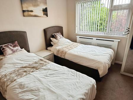 3 bedroom Detached house for sale in Chater Close, Scraptoft, Leicester, LE5