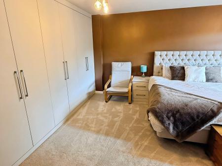 3 bedroom Detached house for sale in Wigston Lane, Aylestone, LE2