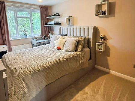 3 bedroom Detached house for sale in Wigston Lane, Aylestone, LE2