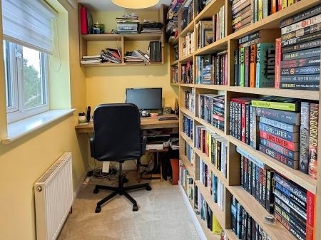 3 bedroom Detached house for sale in Wigston Lane, Aylestone, LE2