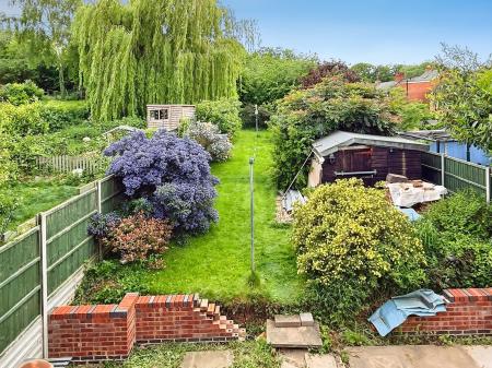 3 bedroom Detached house for sale in Wigston Lane, Aylestone, LE2
