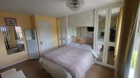 4 bedroom Detached house for sale in Haywood Close, Evington, Leicester, LE5