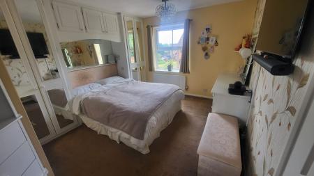 4 bedroom Detached house for sale in Haywood Close, Evington, Leicester, LE5