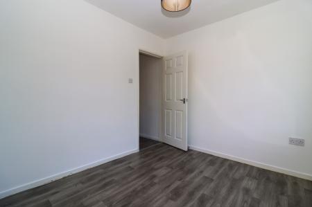 3 bedroom Semi-detached house to let in Westover Road, Leicester, LE3