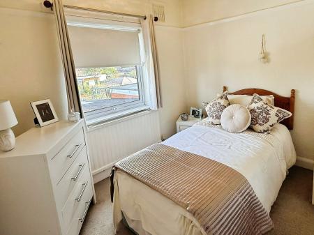 3 bedroom Semi-detached house for sale in Scraptoft Lane, Leicester, LE5