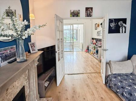 3 bedroom Semi-detached house for sale in Seaford Road, Leicester, LE2