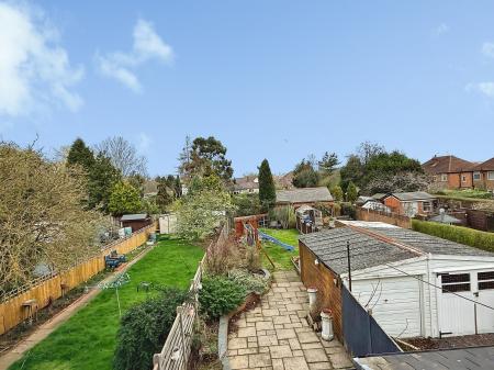 3 bedroom Semi-detached house for sale in Seaford Road, Leicester, LE2