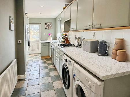 3 bedroom Semi-detached house for sale in Seaford Road, Leicester, LE2