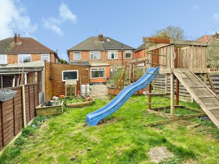 3 bedroom Semi-detached house for sale in Seaford Road, Leicester, LE2