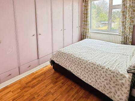 3 bedroom Semi-detached house for sale in Seaford Road, Leicester, LE2