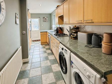3 bedroom Semi-detached house for sale in Seaford Road, Leicester, LE2