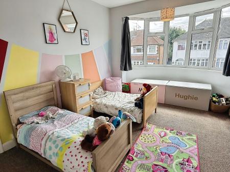 3 bedroom Semi-detached house for sale in Seaford Road, Leicester, LE2