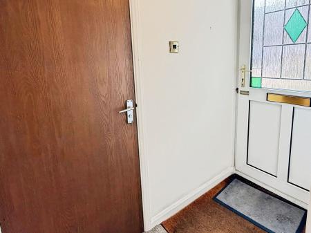 3 bedroom Detached house for sale in Pennine Close, Oadby, LE2