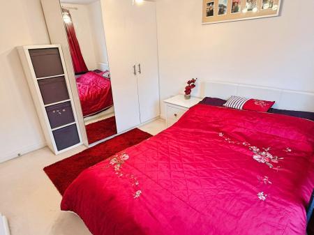 4 bedroom Detached house for sale in Copgrove Close, Hamilton, LE5