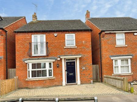 Copgrove Close, Hamilton, LE5