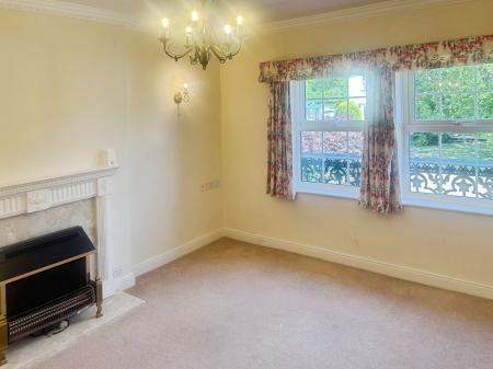 2 bedroom Flat for sale in Grange Lane, Thurnby, LE7