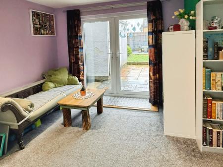 3 bedroom Terraced House for sale in Bowhill Grove, Leicester, LE5