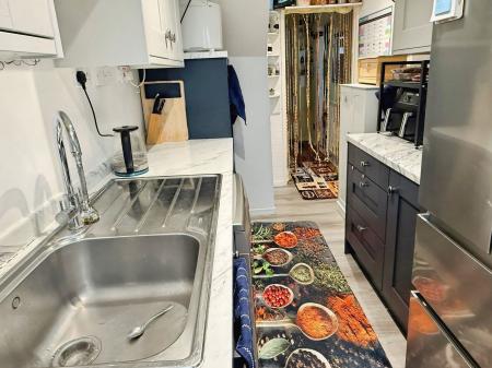 3 bedroom Terraced House for sale in Bowhill Grove, Leicester, LE5
