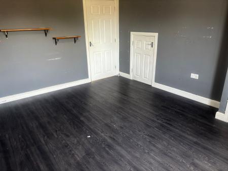 3 bedroom Terraced House for sale in Brompton Road, Hamilton, LE5