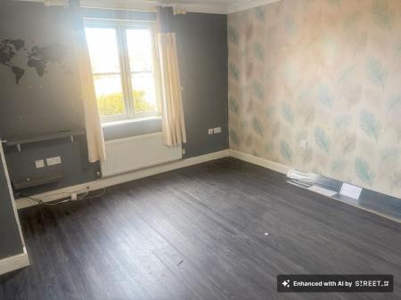 3 bedroom Terraced House for sale in Brompton Road, Hamilton, LE5