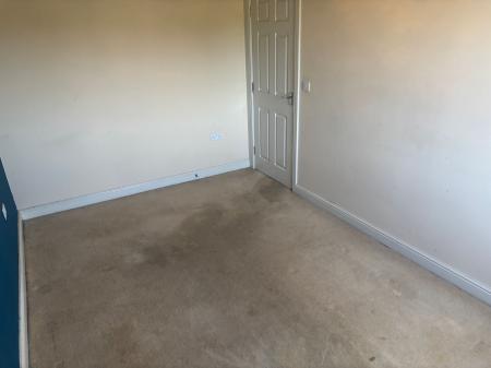 3 bedroom Terraced House for sale in Brompton Road, Hamilton, LE5