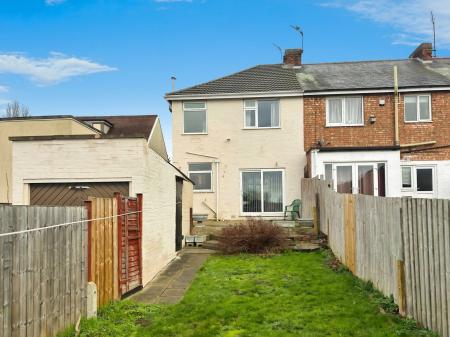 3 bedroom Terraced House for sale in Harborough Road, Oadby, LE2