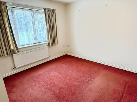 2 bedroom Terraced bungalow for sale in Honeywell Close, Oadby, LE2