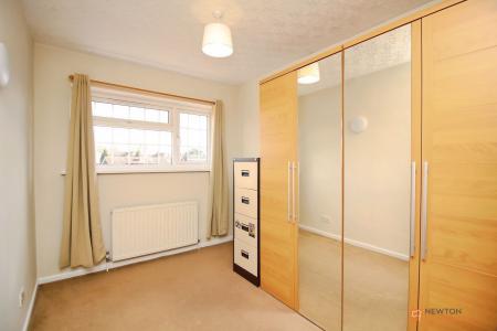 5 bedroom Detached house for sale in Chalvington Close, Leicester, LE5