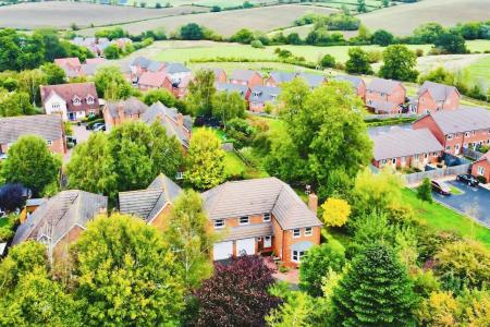 4 bedroom Detached house for sale in Devenports Hill, Bushby, LE7